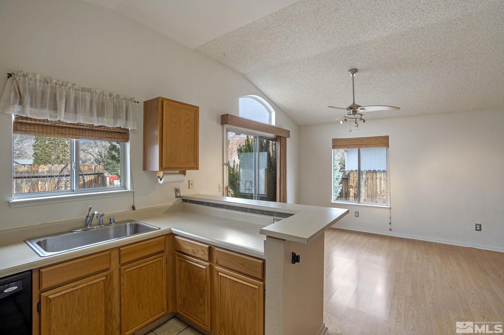 4512 Creekside Circle Reno, NV 89502 - Photo 12 of 20 Photo 12