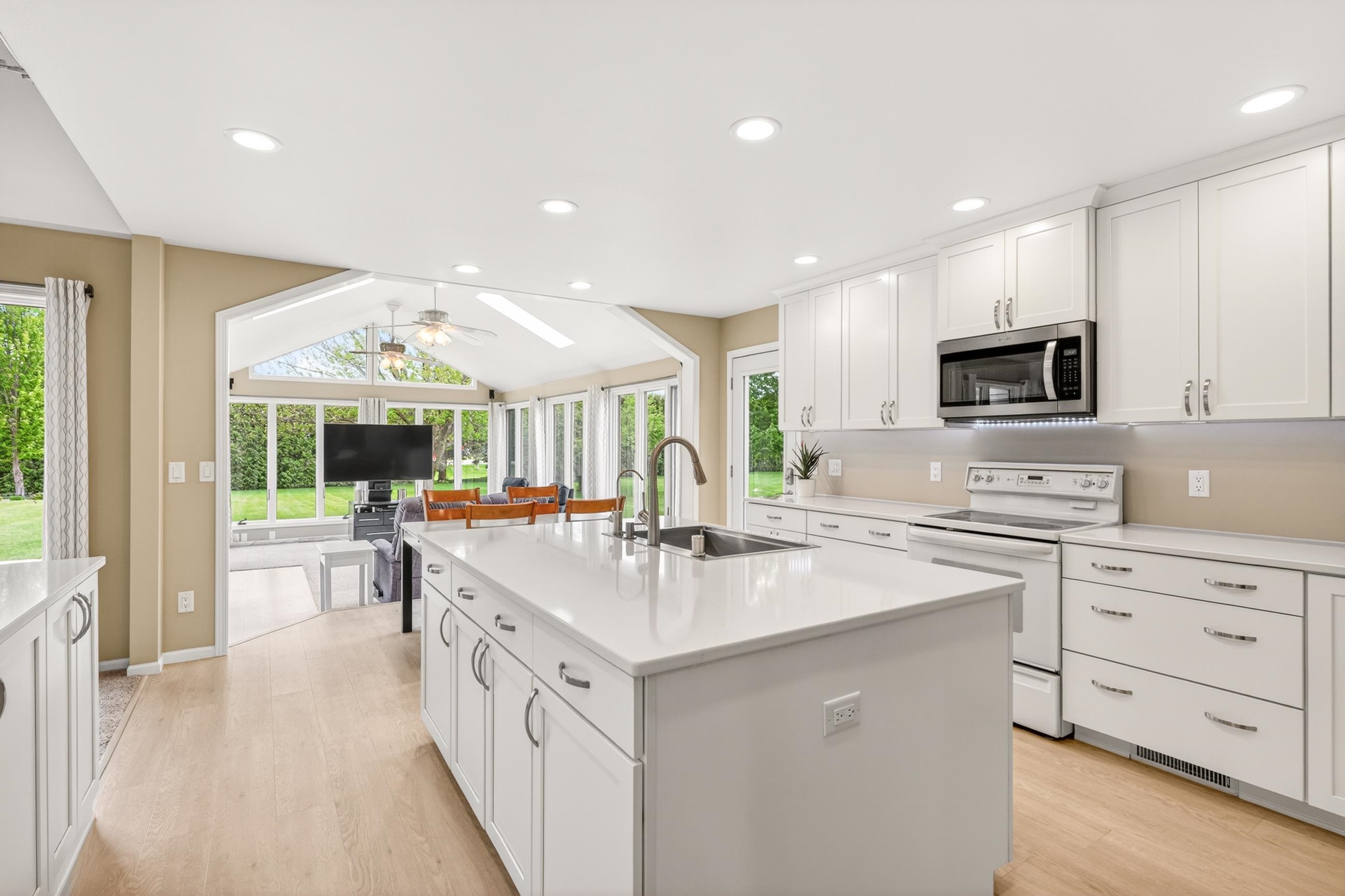 2717 Olin Way Sun Prairie, WI 53590 - Photo 35 of 90