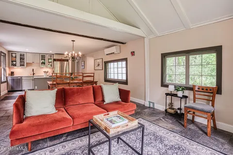$475,000 | 132 Sandisfield Road, Sandisfield, MA 01255