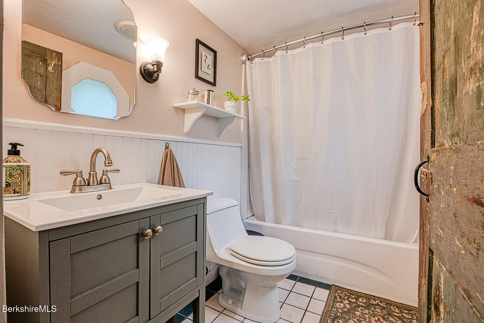 132 Sandisfield Road Sandisfield, MA 01255 - Photo 17 of 41 1st FL bathroom