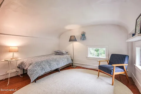 $475,000 | 132 Sandisfield Road, Sandisfield, MA 01255