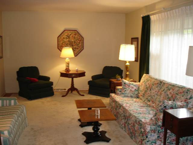 111 Berwick Road Bethlehem, NY 12054 - Photo 4 of 11 Photo 4