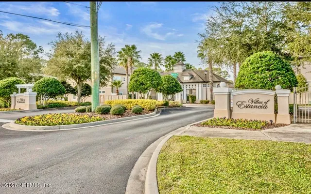 $1,900 | 11368 Estancia Villa Drive, Unit 501, Jacksonville, FL 32246