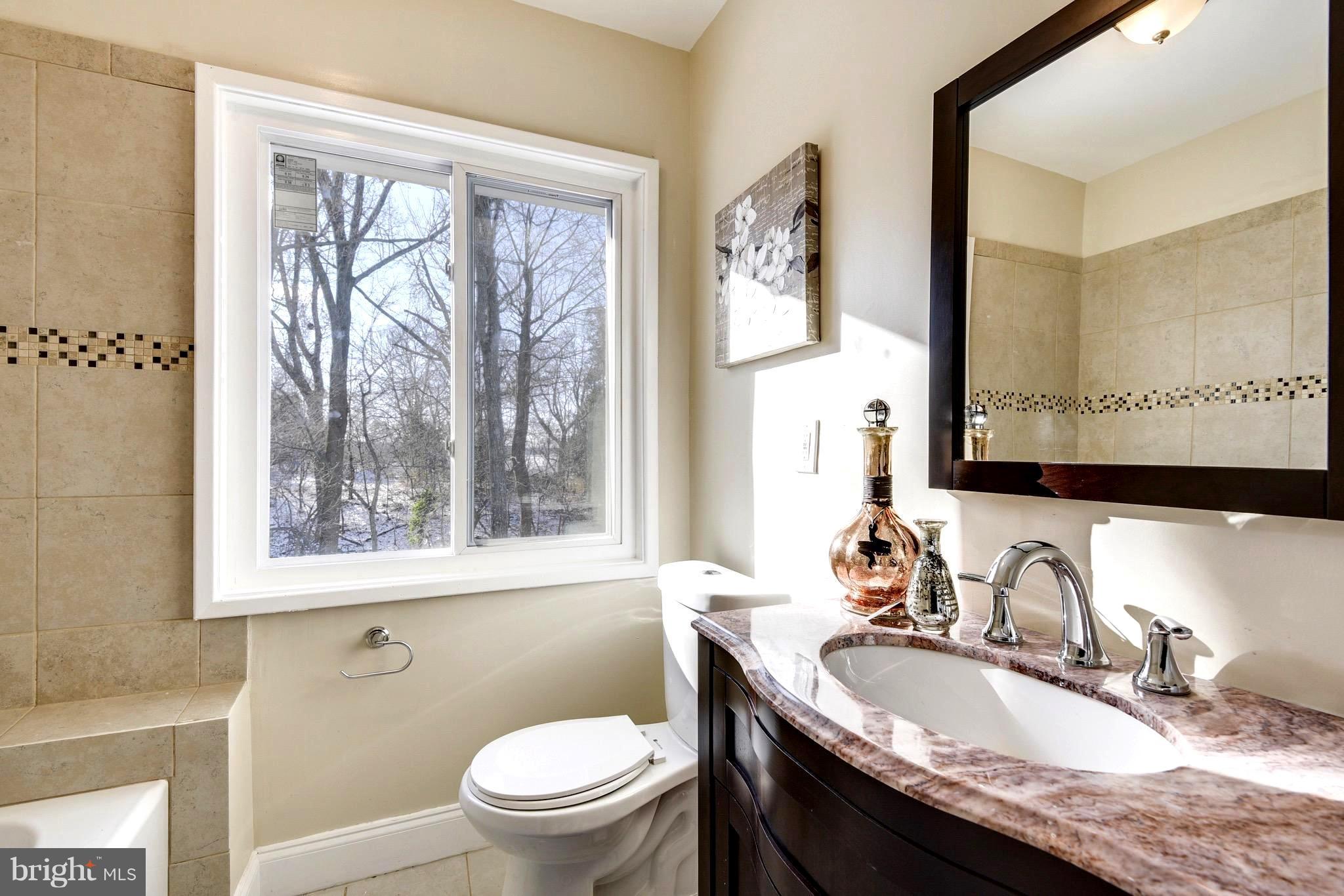 9815 Indian Queen Point Road Fort Washington, MD 20744 - Photo 11 of 30 Bath