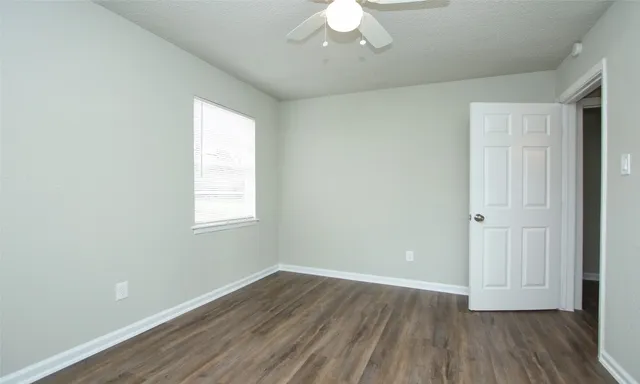 $1,697 | 6110 Glen Lee Drive, Humble, TX 77396