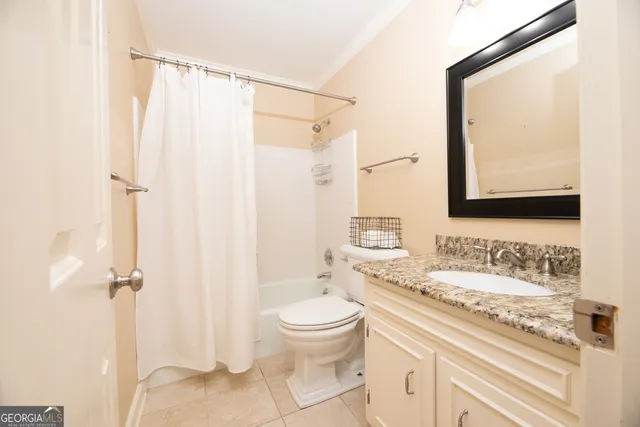 $569,000 | 4582 Warrior Trail Southwest, Lilburn, GA 30047