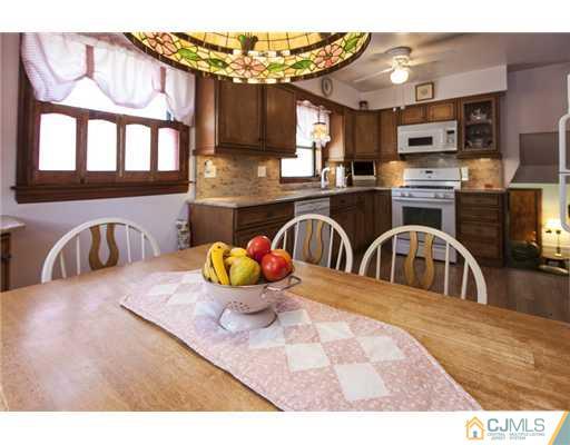598 New Dover Road Colonia, NJ 07067 - Photo 12 of 23 Gallery Image 12