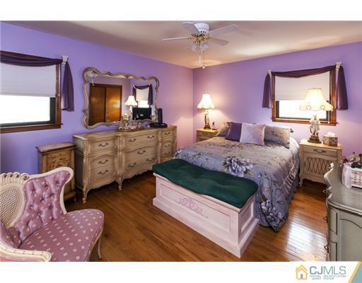 598 New Dover Road Colonia, NJ 07067 - Photo 15 of 23 Gallery Image 15