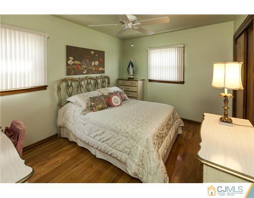 598 New Dover Road Colonia, NJ 07067 - Photo 16 of 23 Gallery Image 16