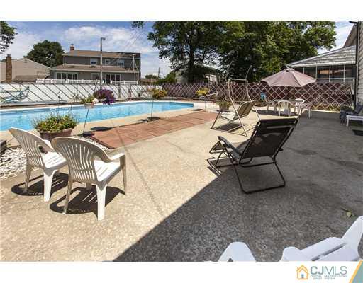 598 New Dover Road Colonia, NJ 07067 - Photo 21 of 23 Gallery Image 21