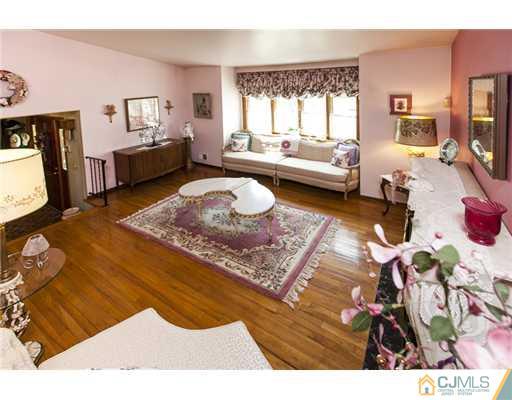 598 New Dover Road Colonia, NJ 07067 - Photo 9 of 23 Gallery Image 9