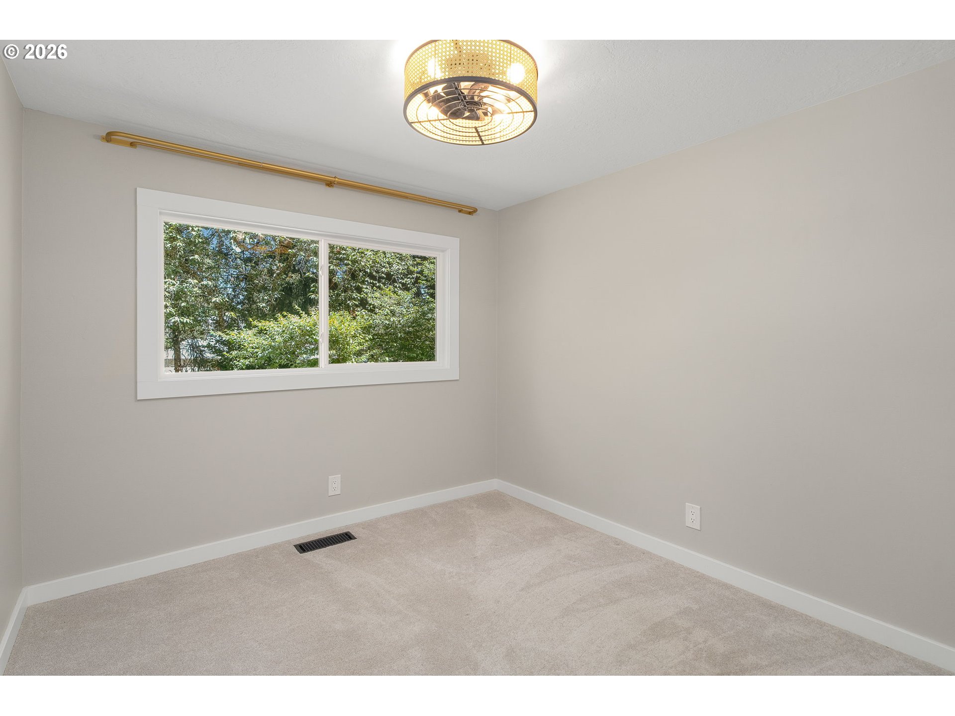 5309 Southwest Childs Road Lake Oswego, OR 97035 - Photo 27 of 36 Bedroom