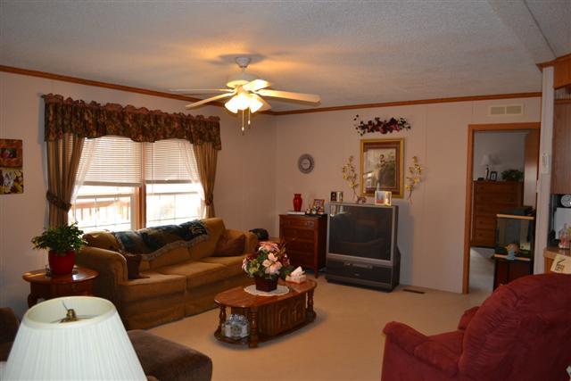 200 Fairview School Road Normandy, TN 37360 - Photo 3 of 14 Additional view of the large living room area.