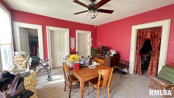 $125,000 | 223 West High Street, Mendon, IL 62351