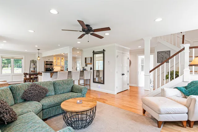 $1,650,000 | 197 Middle Road, Colchester, VT 05446