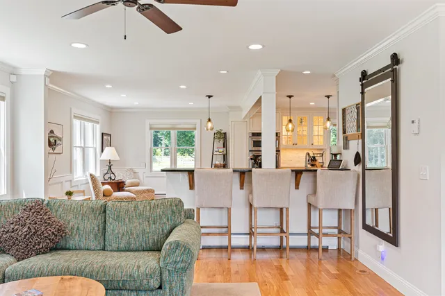 $1,650,000 | 197 Middle Road, Colchester, VT 05446