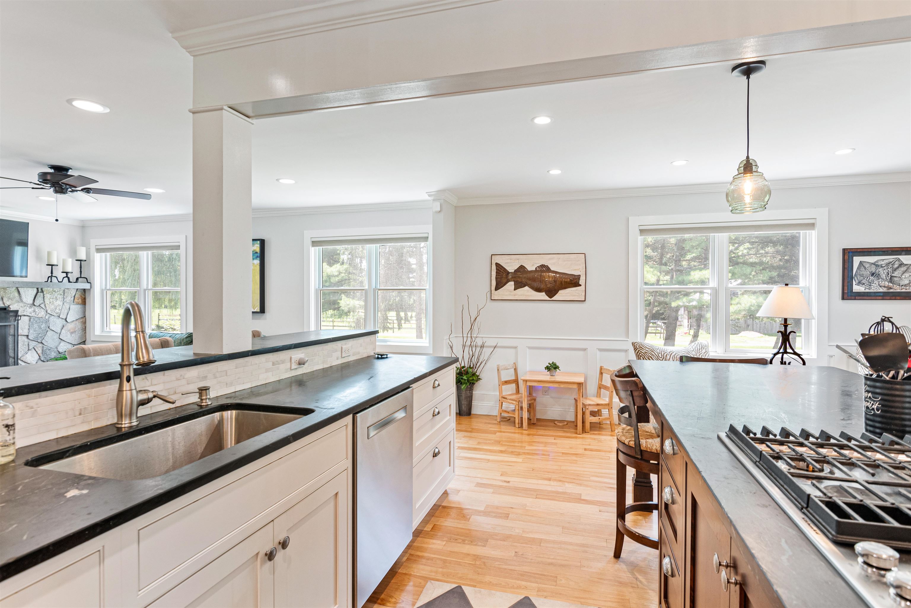 197 Middle Road Colchester, VT 05446 - Photo 19 of 58