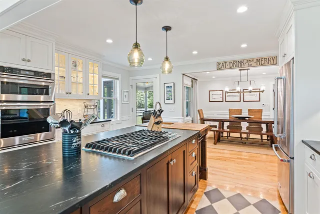 $1,650,000 | 197 Middle Road, Colchester, VT 05446