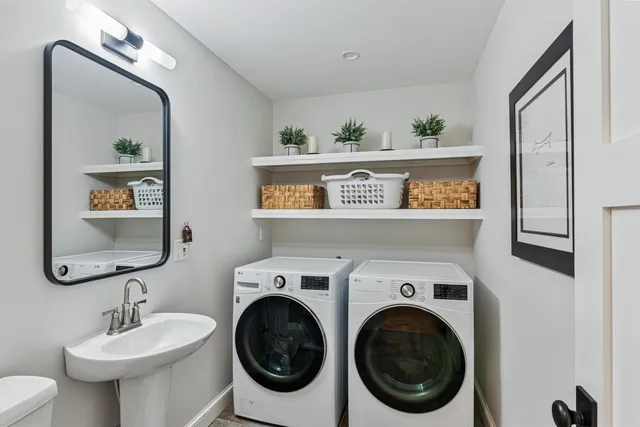 $1,650,000 | 197 Middle Road, Colchester, VT 05446