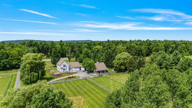$1,650,000 | 197 Middle Road, Colchester, VT 05446