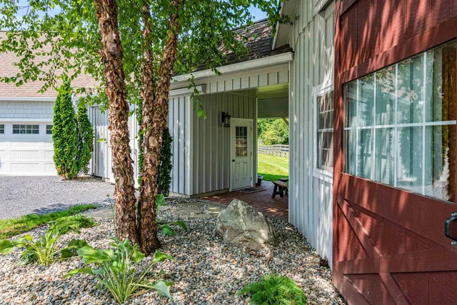 $1,650,000 | 197 Middle Road, Colchester, VT 05446