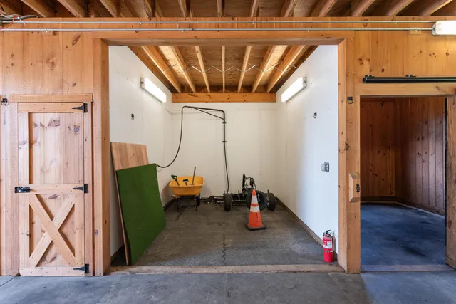 $1,650,000 | 197 Middle Road, Colchester, VT 05446