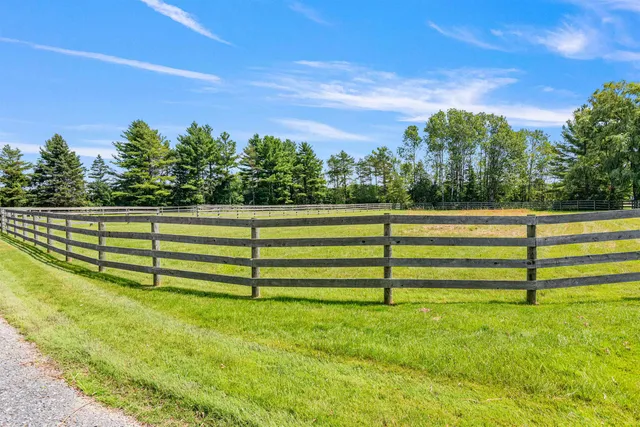 $1,650,000 | 197 Middle Road, Colchester, VT 05446