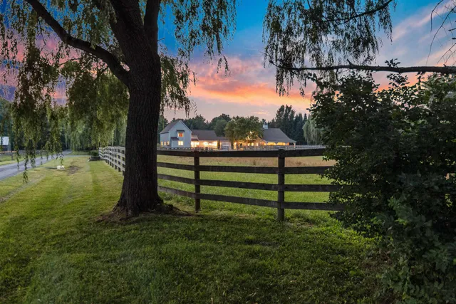 $1,650,000 | 197 Middle Road, Colchester, VT 05446