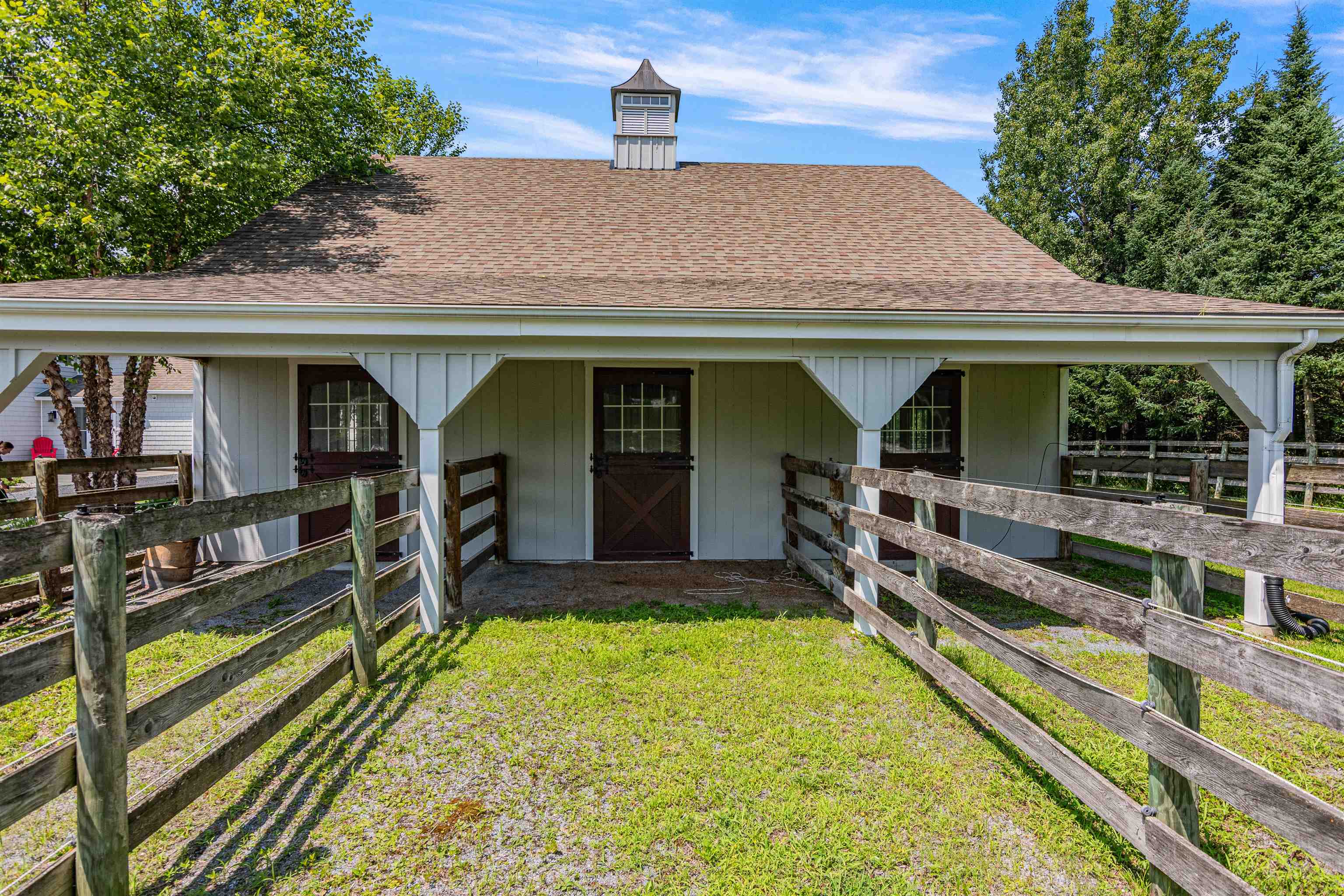 197 Middle Road Colchester, VT 05446 - Photo 6 of 58