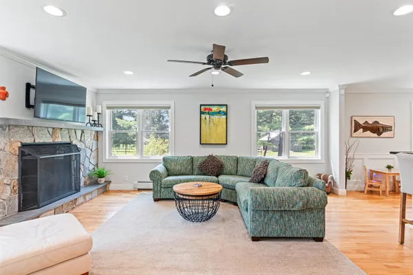 $1,650,000 | 197 Middle Road, Colchester, VT 05446