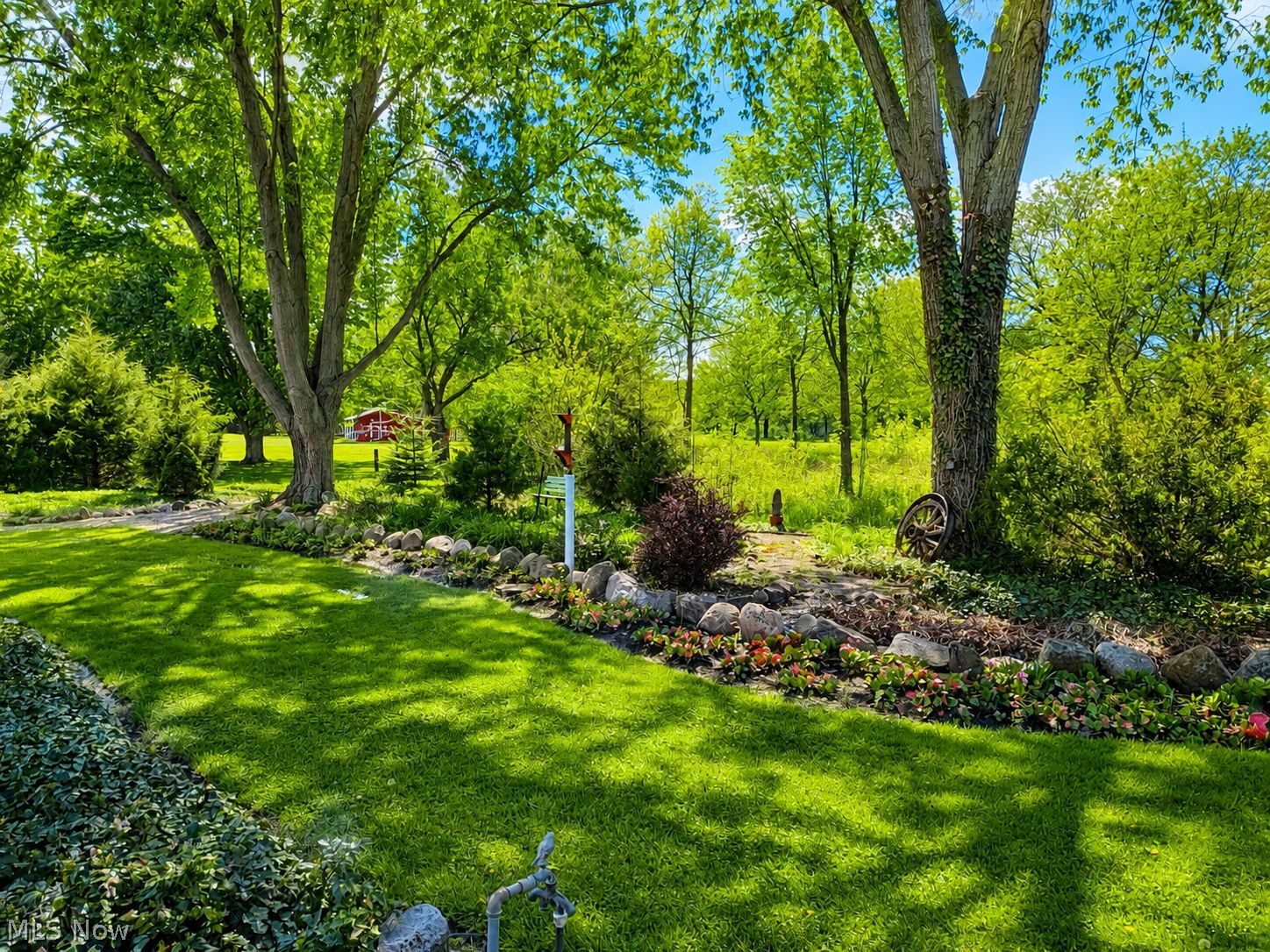4498 Jaycox Road Avon, OH 44011 - Photo 35 of 43 Garden