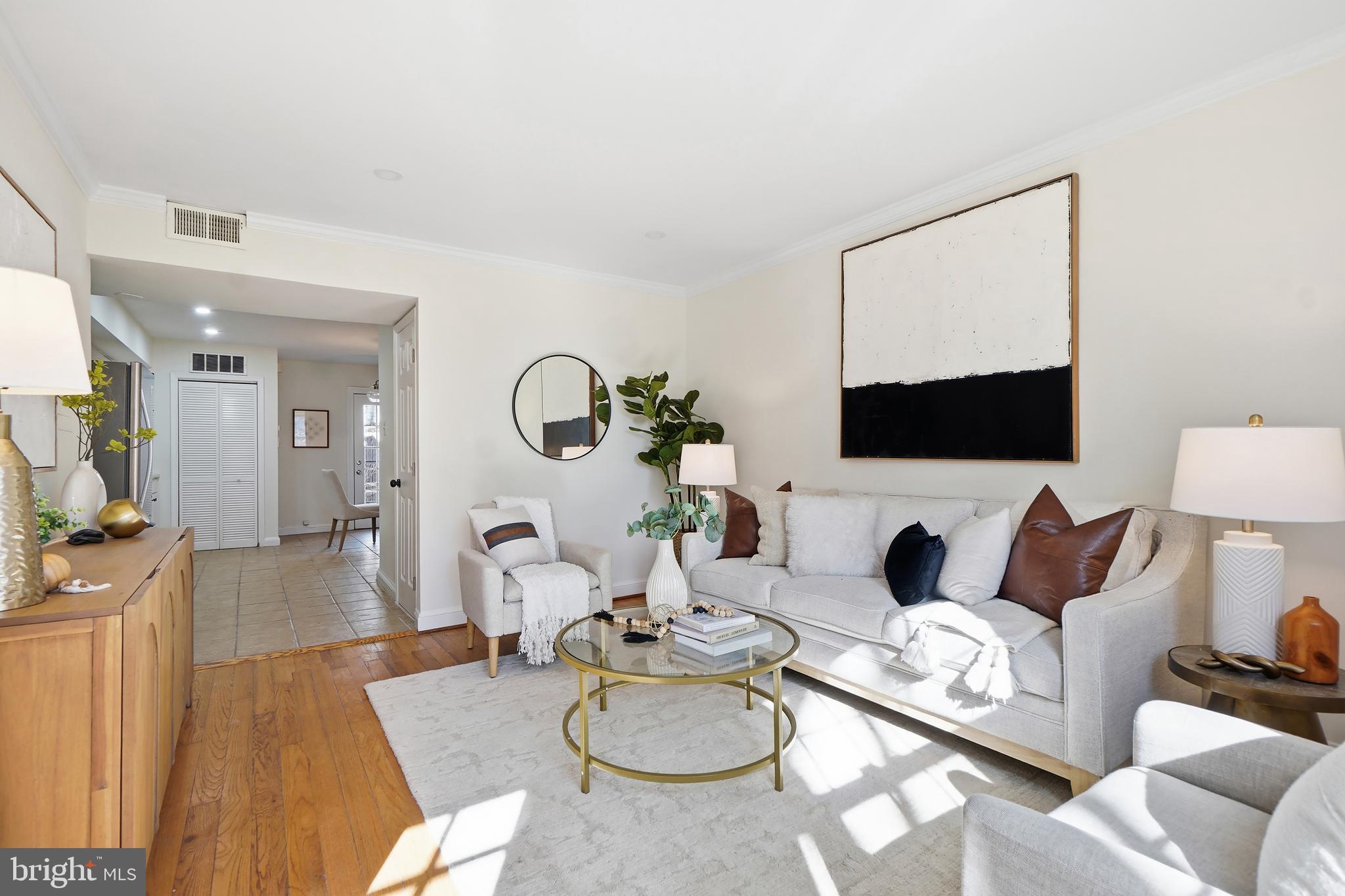 415 17th Street Southeast Washington, DC 20003 - Photo 1 of 30