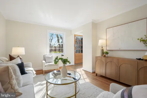 $725,000 | 415 17th Street Southeast, Washington, DC 20003