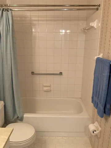 $159,500 | 8174 Terrace Garden Drive North, Unit 307, St. Petersburg, FL 33709