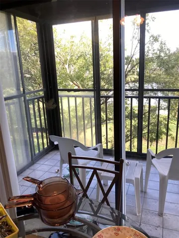 $159,500 | 8174 Terrace Garden Drive North, Unit 307, St. Petersburg, FL 33709