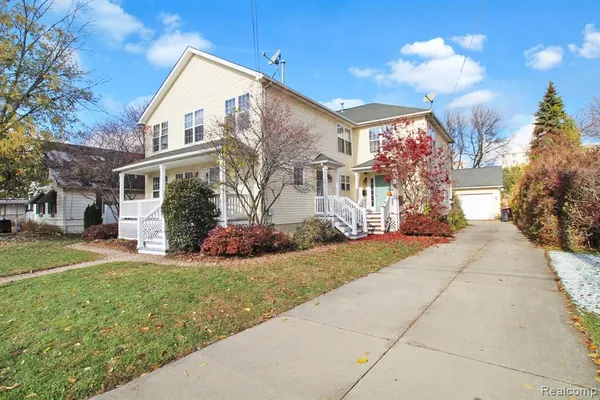 $158,000 | 35730 Brush Street, Unit 1, Wayne, MI 48184