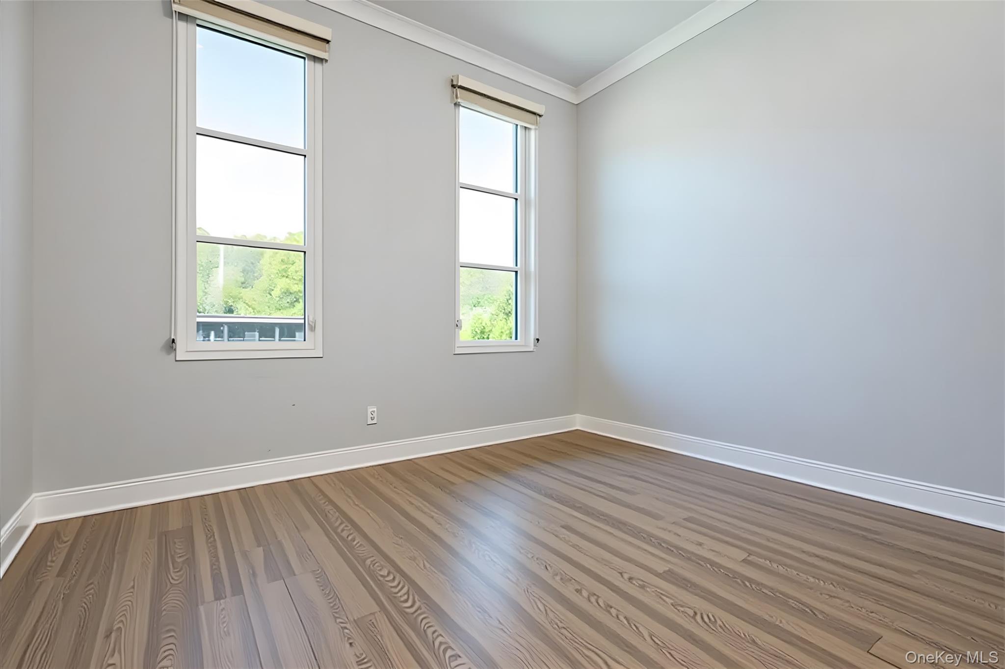 100 Garvies Point Road, Unit 1042 Glen Cove, NY 11542 - Photo 7 of 33