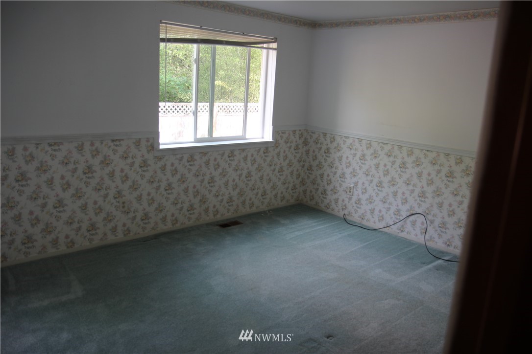 1220 220th Place Southwest Bothell, WA 98021 - Photo 11 of 11