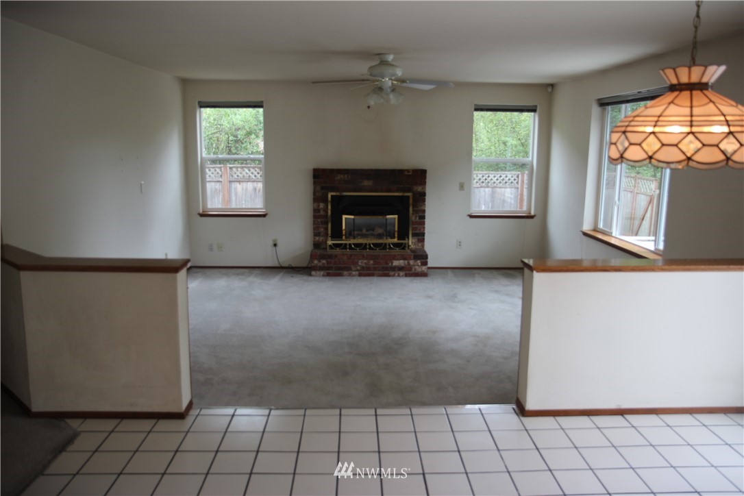 1220 220th Place Southwest Bothell, WA 98021 - Photo 8 of 11