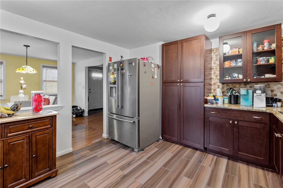 78 Copperfield Road Worcester, MA 01602 - Photo 6 of 21