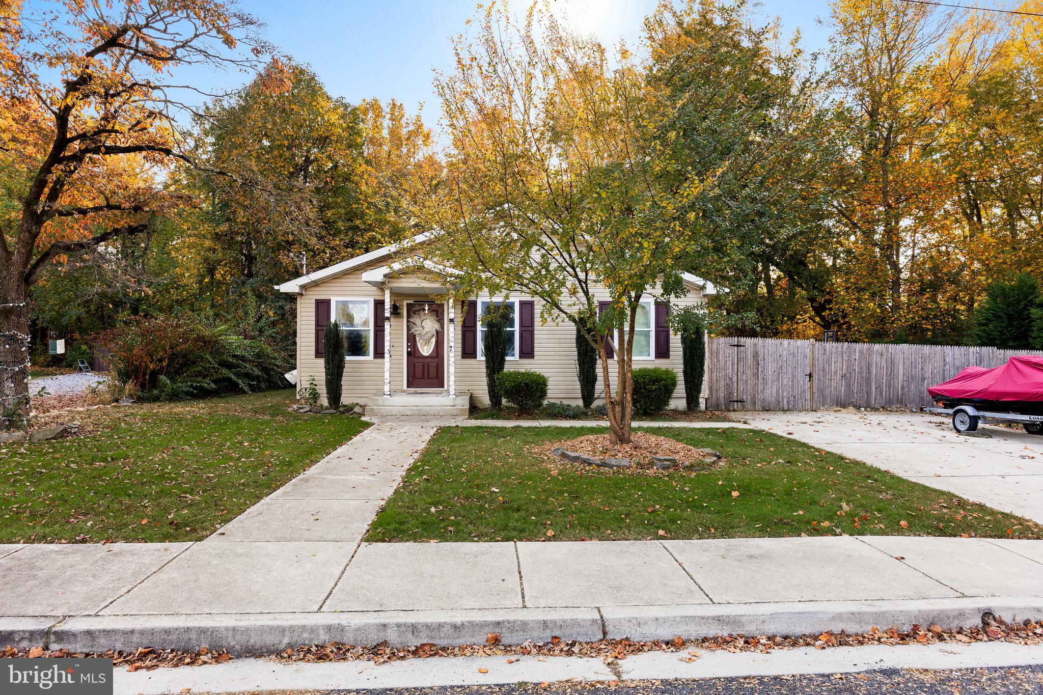 73 Oberlin Road Pennsville, NJ 08070 - Photo 3 of 25 Gallery Image 3