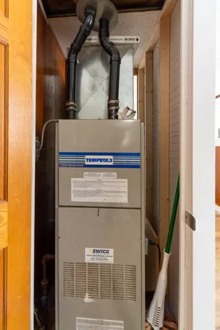 $299,900 | 1942 Orchard Street, Marquette, MI 49855