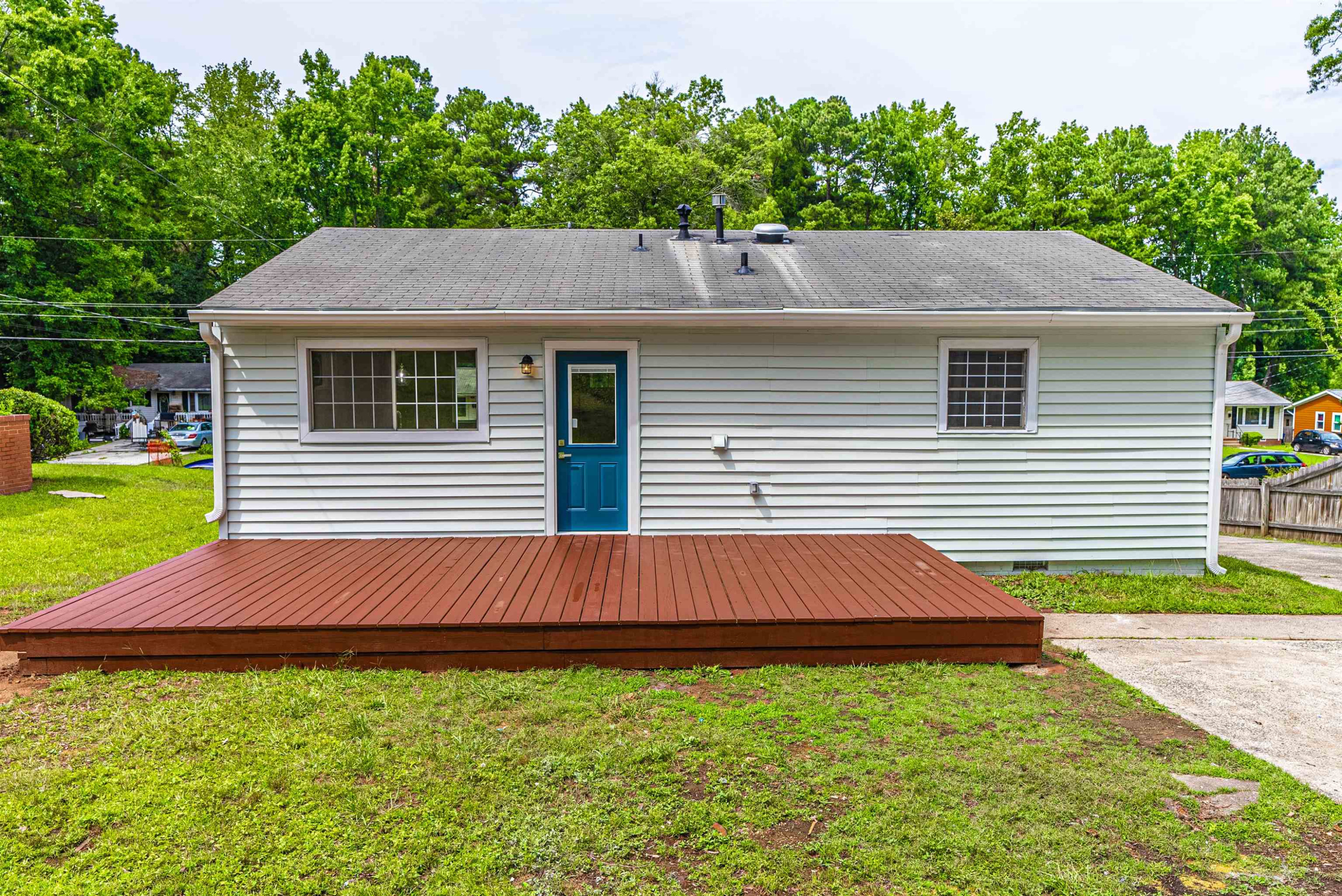 1632 Greenbriar Road Durham, NC 27701 - Photo 24 of 34 Deck