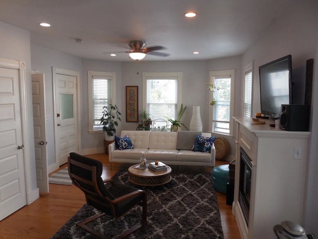 84 Tower Street, Unit 1 Boston, MA 02130 - Photo 2 of 16