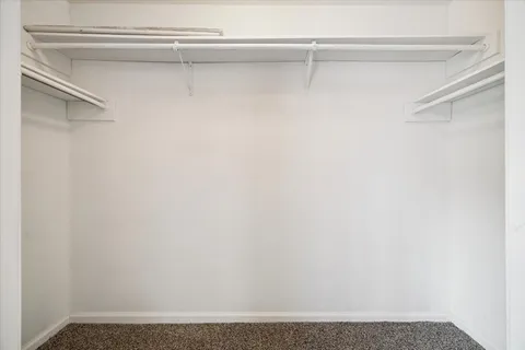 $284,900 | 5715 South Magazine Circle, Houston, TX 77084