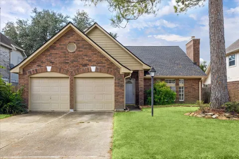 $284,900 | 5715 South Magazine Circle, Houston, TX 77084