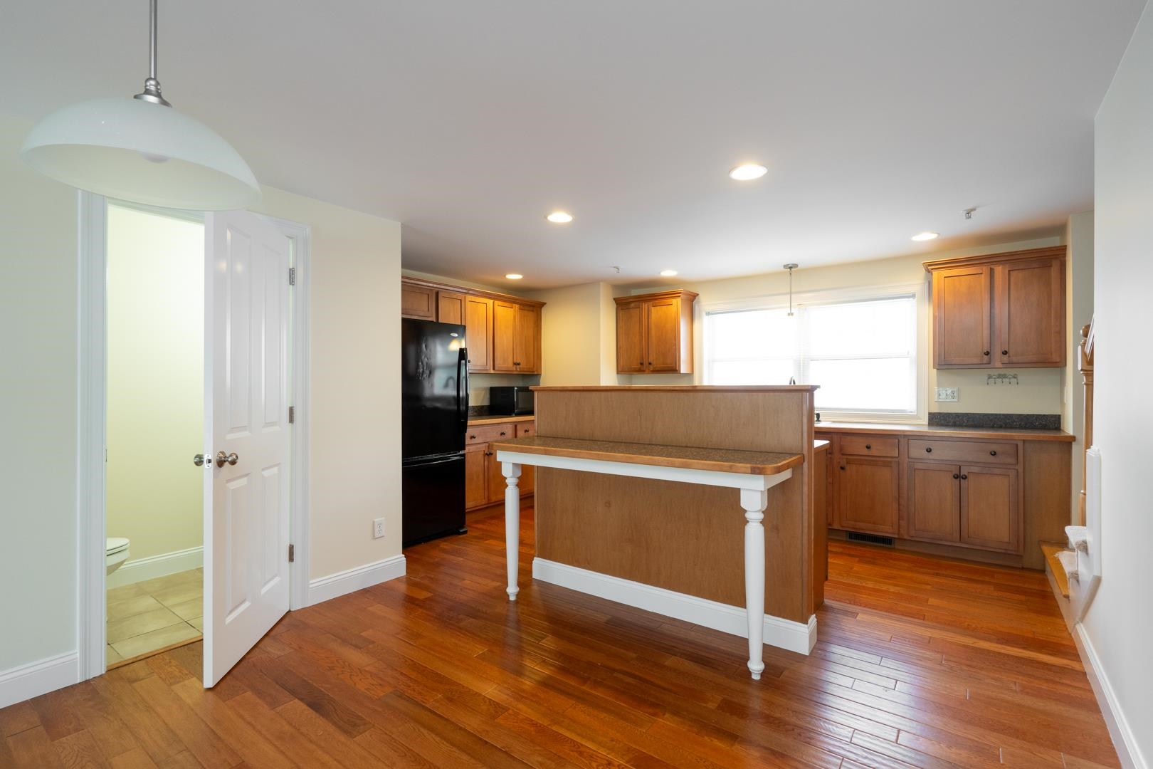 180 Drakeside Road, Unit 9 Hampton, NH 03842 - Photo 3 of 49