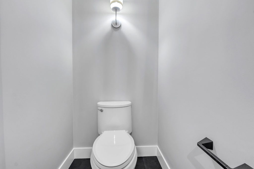 128 Old Southbridge Road Dudley, MA 01571 - Photo 25 of 42