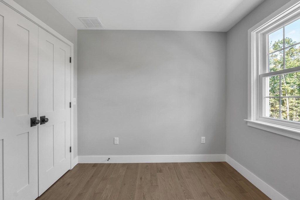 128 Old Southbridge Road Dudley, MA 01571 - Photo 28 of 42