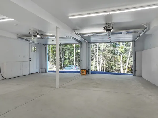 $699,000 | 128 Old Southbridge Road, Dudley, MA 01571